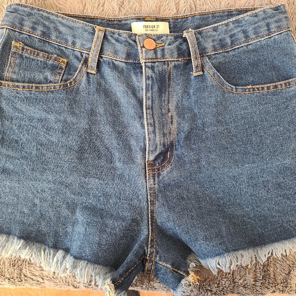 Forever 21 High rise jean shorts with Pride/Rainbow painted pockets - Picture 4 of 5